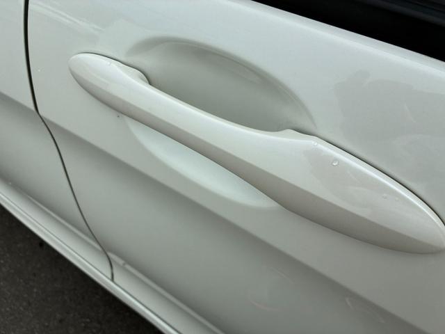 フリードハイブリッド ジャストセレクション ワンオーナー・7インチ純ナビTV・ETC・両パワスラ・スマートキー・HID・オートライト・純AW ナビテレビ セキュリティー 横滑り防止機能 記録簿 オートクルーズ エアバック DVD再生可能 PS(60枚目)