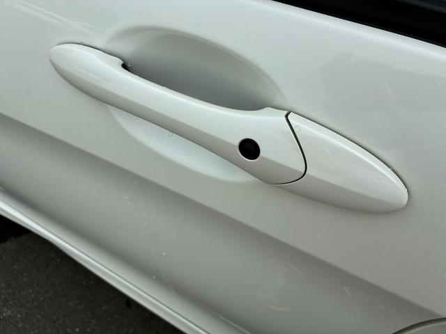 フリードハイブリッド ジャストセレクション ワンオーナー・7インチ純ナビTV・ETC・両パワスラ・スマートキー・HID・オートライト・純AW ナビテレビ セキュリティー 横滑り防止機能 記録簿 オートクルーズ エアバック DVD再生可能 PS(61枚目)