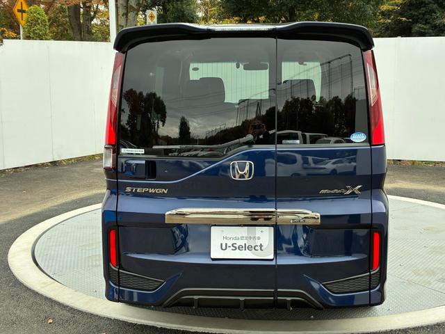 ステップワゴンスパーダ スパーダホンダセンシング 禁煙・ワンオーナー・ドラレコ・障害物センサー・10インチ純ナビTV・Bluetooth・インターナビ・マルチビューカメラ・パドルシフト・AW 盗難防止 助手席エアバッグ ワンオーナ- Wパワスラ(27枚目)