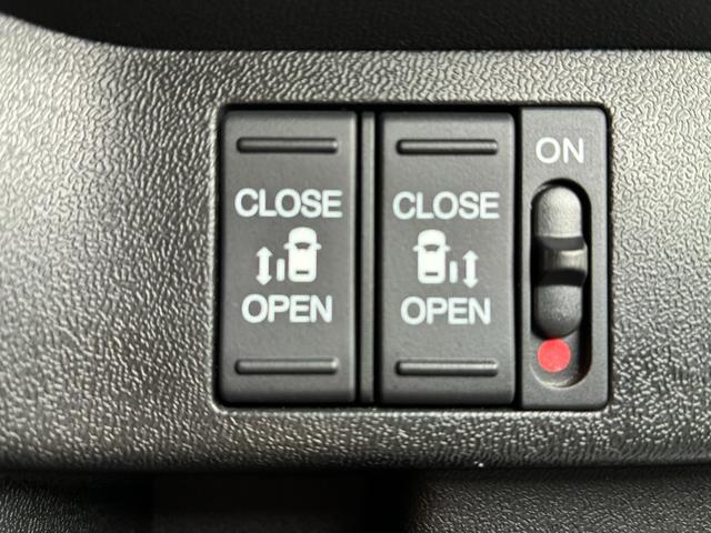 ステップワゴンスパーダ スパーダホンダセンシング 禁煙・ワンオーナー・ドラレコ・障害物センサー・10インチ純ナビTV・Bluetooth・インターナビ・マルチビューカメラ・パドルシフト・AW 盗難防止 助手席エアバッグ ワンオーナ- Wパワスラ(53枚目)