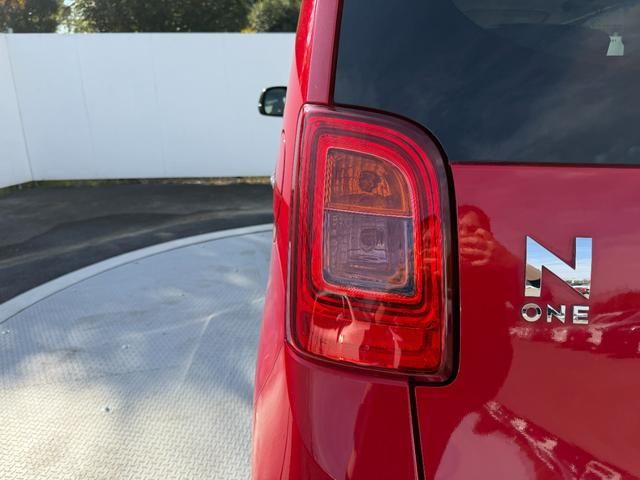 Ｎ－ＯＮＥ プレミアムツアラー・Ｌパッケージ　禁煙・ワンオーナー・ディスプレイオーディオ・スマートキー・ＨＩＤ・ＥＴＣ・パドルシフト・ＡＷ　イモビライザー　ターボエンジン　オートクルーズ　ＥＴＣ付き　ＶＳＡ　キ－フリ－　オートエアコン　ＡＢＳ（30枚目）