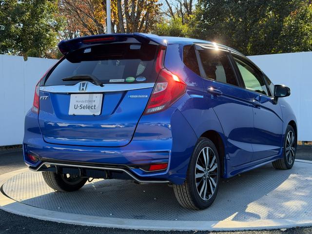 フィットハイブリッド Ｓホンダセンシング　禁煙・ワンオーナー・ドラレコ・７インチ純ナビＴＶ・Ｂｌｕｅｔｏｏｔｈ・インターナビ・Ｒカメラ・ＥＴＣ・スマートキー・ＬＥＤ・ＡＷ　スマ－トキ－　アクティブクルーズコントロール　パワーウインドウ　ＡＢＳ（26枚目）