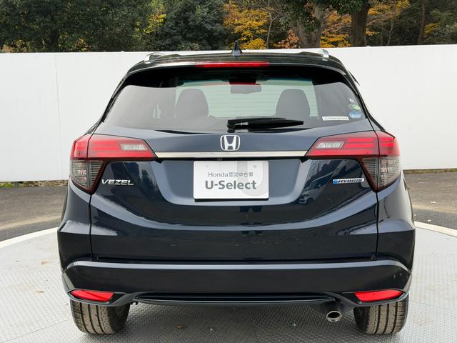 ヴェゼル ハイブリッドZ・ホンダセンシング ワンオーナー・7インチ純ナビTV・Bluetooth・インターナビ・Rカメラ・ETC・シートヒーター・AW レーダーサポート 1オーナ- DVD再生機能 整備記録簿 横滑り防止システム 盗難防止装置(24枚目)