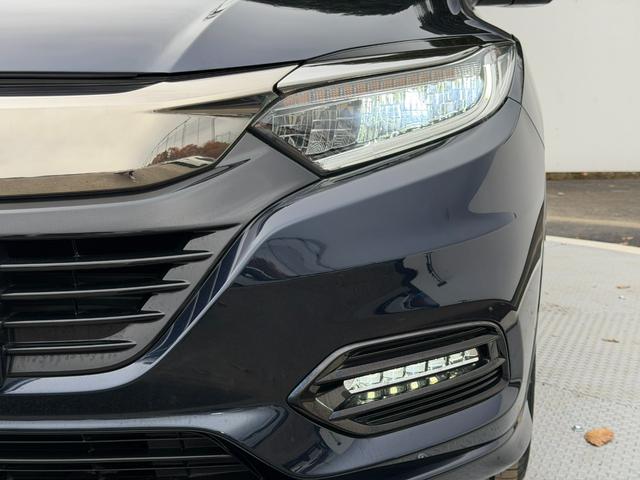 ヴェゼル ハイブリッドZ・ホンダセンシング ワンオーナー・7インチ純ナビTV・Bluetooth・インターナビ・Rカメラ・ETC・シートヒーター・AW レーダーサポート 1オーナ- DVD再生機能 整備記録簿 横滑り防止システム 盗難防止装置(27枚目)