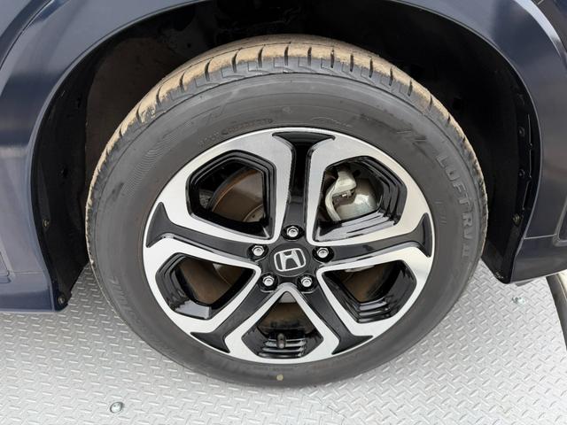 ヴェゼル ハイブリッドZ・ホンダセンシング ワンオーナー・7インチ純ナビTV・Bluetooth・インターナビ・Rカメラ・ETC・シートヒーター・AW レーダーサポート 1オーナ- DVD再生機能 整備記録簿 横滑り防止システム 盗難防止装置(61枚目)