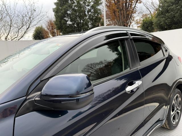 ヴェゼル ハイブリッドZ・ホンダセンシング ワンオーナー・7インチ純ナビTV・Bluetooth・インターナビ・Rカメラ・ETC・シートヒーター・AW レーダーサポート 1オーナ- DVD再生機能 整備記録簿 横滑り防止システム 盗難防止装置(66枚目)