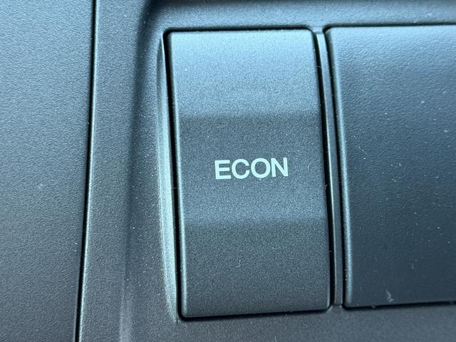 ステップワゴン GLパッケージ ワンオーナー・純ナビ・CD・DVD・左パワスラ・Rカメラ・HID・AW キーレスキー バックモニター パワーウインドウ 盗難防止装置 DVD再生 HDDナビ PS ABS エアバッグ 三列シート(40枚目)