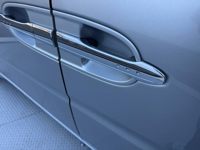 ステップワゴン GLパッケージ ワンオーナー・純ナビ・CD・DVD・左パワスラ・Rカメラ・HID・AW キーレスキー バックモニター パワーウインドウ 盗難防止装置 DVD再生 HDDナビ PS ABS エアバッグ 三列シート(60枚目)