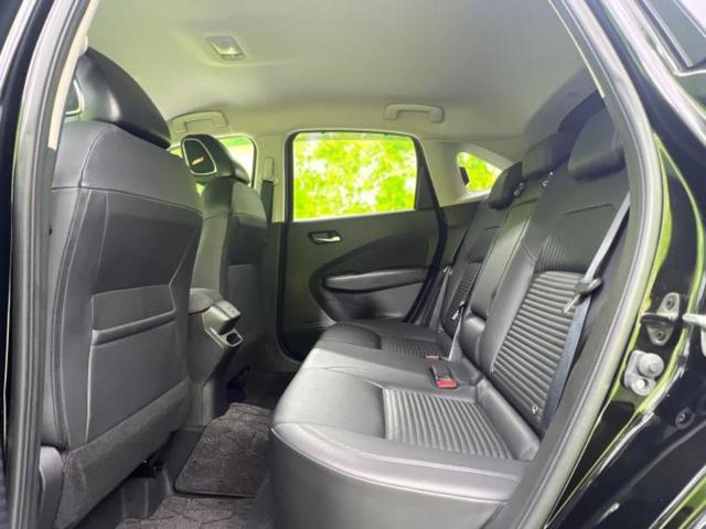 オーラ ４ＷＤ　Ｇ　ＦＯＵＲレザーエディション　ＢＯＳＥ／保証書／純正　ＳＤナビ／インテリジェントルームミラー／衝突安全装置／シートヒーター／全方位モニター／車線逸脱防止支援システム／シート　フルレザー／プロパイロット／ドライブレコーダー　社外（7枚目）