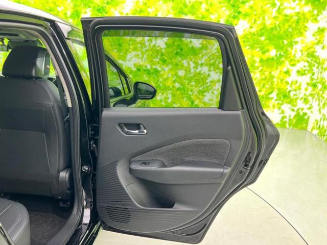 オーラ ４ＷＤ　Ｇ　ＦＯＵＲレザーエディション　ＢＯＳＥ／保証書／純正　ＳＤナビ／インテリジェントルームミラー／衝突安全装置／シートヒーター／全方位モニター／車線逸脱防止支援システム／シート　フルレザー／プロパイロット／ドライブレコーダー　社外（21枚目）