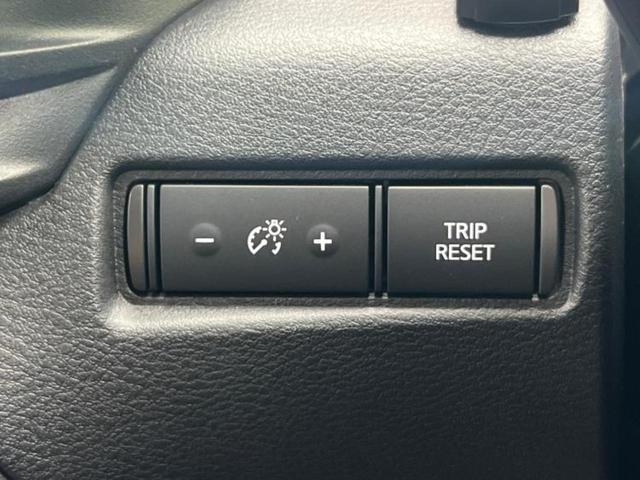 オーラ ４ＷＤ　Ｇ　ＦＯＵＲレザーエディション　ＢＯＳＥ／保証書／純正　ＳＤナビ／インテリジェントルームミラー／衝突安全装置／シートヒーター／全方位モニター／車線逸脱防止支援システム／シート　フルレザー／プロパイロット／ドライブレコーダー　社外（25枚目）