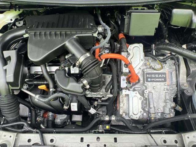 オーラ ４ＷＤ　Ｇ　ＦＯＵＲレザーエディション　ＢＯＳＥ／保証書／純正　ＳＤナビ／インテリジェントルームミラー／衝突安全装置／シートヒーター／全方位モニター／車線逸脱防止支援システム／シート　フルレザー／プロパイロット／ドライブレコーダー　社外（43枚目）