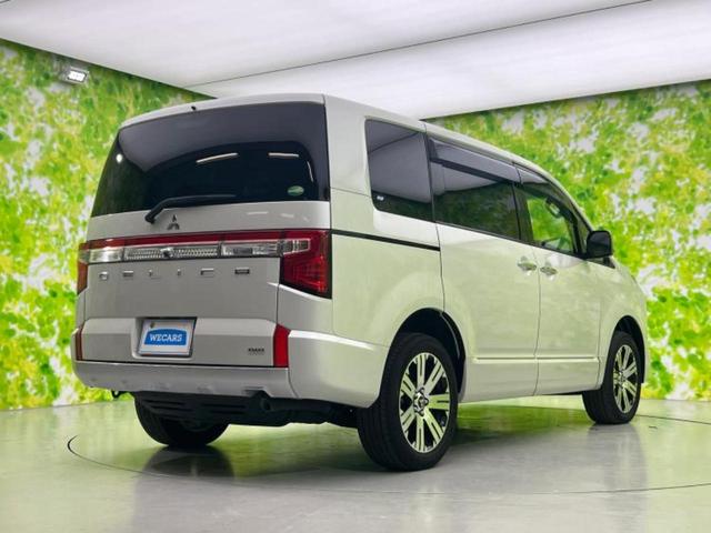 デリカＤ：５ ４ＷＤ　Ｐ　新品タイヤ／保証書／純正　１０インチ　ＳＤナビ／衝突安全装置／両側電動スライドドア／シートヒーター／マルチアラウンドモニター／車線逸脱防止支援システム／電動バックドア／ドライブレコーダー　純正　４ＷＤ（3枚目）
