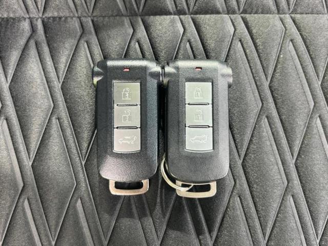デリカＤ：５ ４ＷＤ　Ｐ　新品タイヤ／保証書／純正　１０インチ　ＳＤナビ／衝突安全装置／両側電動スライドドア／シートヒーター／マルチアラウンドモニター／車線逸脱防止支援システム／電動バックドア／ドライブレコーダー　純正　４ＷＤ（35枚目）