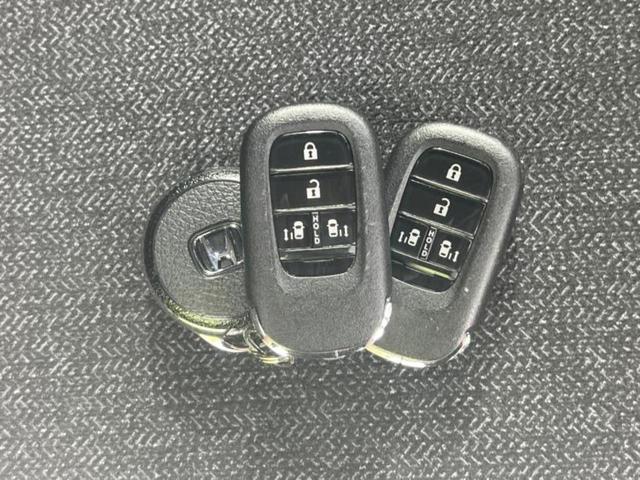 Ｎ－ＢＯＸカスタム ４ＷＤヒョウジュン　保証書／純正　９インチ　ＳＤナビ／フリップダウンモニター／ホンダセンシング／両側電動スライドドア／シートヒーター／車線逸脱防止支援システム／ヘッドランプ　ＬＥＤ／Ｂｌｕｅｔｏｏｔｈ接続／ＥＴＣ　４ＷＤ（33枚目）