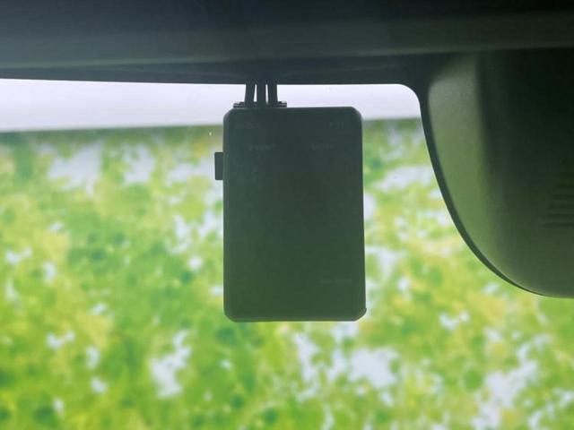 Ｎ－ＢＯＸカスタム ４ＷＤヒョウジュン　保証書／純正　９インチ　ＳＤナビ／フリップダウンモニター／ホンダセンシング／両側電動スライドドア／シートヒーター／車線逸脱防止支援システム／ヘッドランプ　ＬＥＤ／Ｂｌｕｅｔｏｏｔｈ接続／ＥＴＣ　４ＷＤ（34枚目）