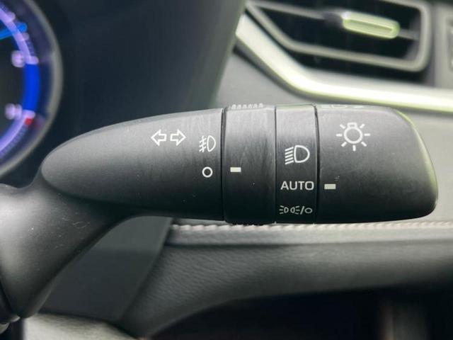 RAV4 4WDハイブリッドG ディスプレイオーディオ+ナビ/デジタルインナーミラー/衝突安全装置/シートヒーター/パノラミックビューモニター/車線逸脱防止支援システム/シート 合皮/電動バックドア/ドライブレコーダー 前後 4WD(15枚目)