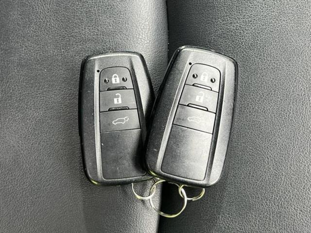 RAV4 4WDハイブリッドG ディスプレイオーディオ+ナビ/デジタルインナーミラー/衝突安全装置/シートヒーター/パノラミックビューモニター/車線逸脱防止支援システム/シート 合皮/電動バックドア/ドライブレコーダー 前後 4WD(34枚目)