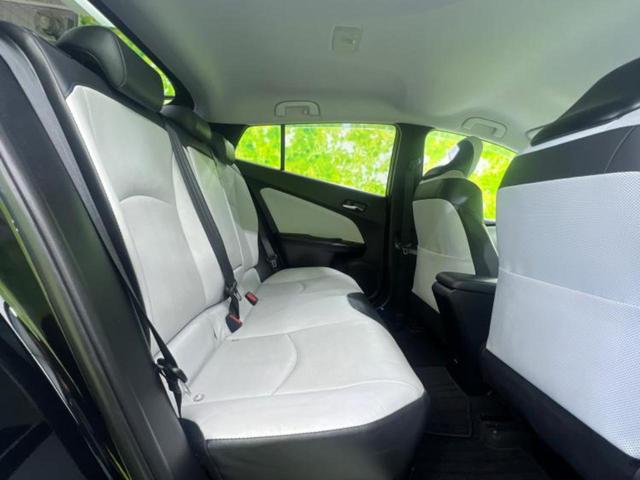 プリウス 4WD Aプレミアムツーリングセレクション 保証書/純正 9インチ SDナビ/衝突安全装置/シートヒーター/車線逸脱防止支援システム/シート 合皮/パーキングアシスト 自動操舵/ドライブレコーダー 前後/ヘッドランプ LED バックカメラ(5枚目)