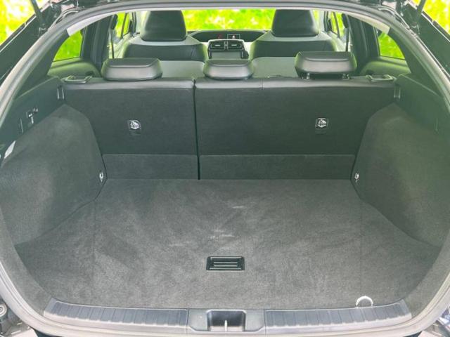 プリウス 4WD Aプレミアムツーリングセレクション 保証書/純正 9インチ SDナビ/衝突安全装置/シートヒーター/車線逸脱防止支援システム/シート 合皮/パーキングアシスト 自動操舵/ドライブレコーダー 前後/ヘッドランプ LED バックカメラ(8枚目)