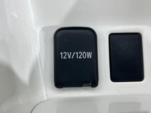 プリウス 4WD Aプレミアムツーリングセレクション 保証書/純正 9インチ SDナビ/衝突安全装置/シートヒーター/車線逸脱防止支援システム/シート 合皮/パーキングアシスト 自動操舵/ドライブレコーダー 前後/ヘッドランプ LED バックカメラ(36枚目)