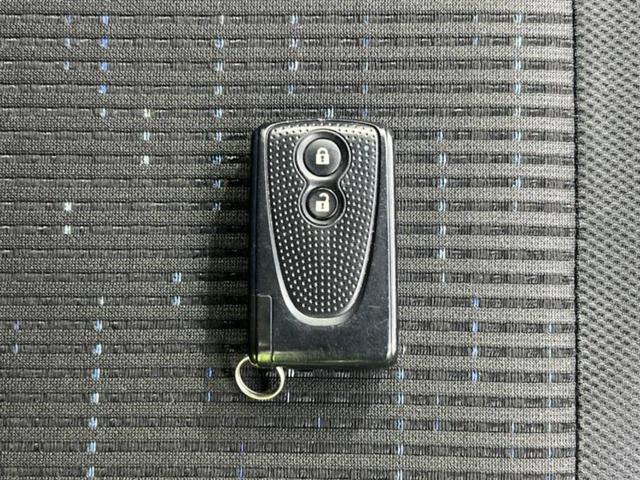 ステラ 4WDカスタムRスマートアシスト 新品タイヤ/社外 SDナビ/衝突安全装置/ヘッドランプ LED/Bluetooth接続/EBD付ABS/横滑り防止装置/アイドリングストップ/バックモニター/フルセグTV/禁煙車 衝突被害軽減システム(29枚目)