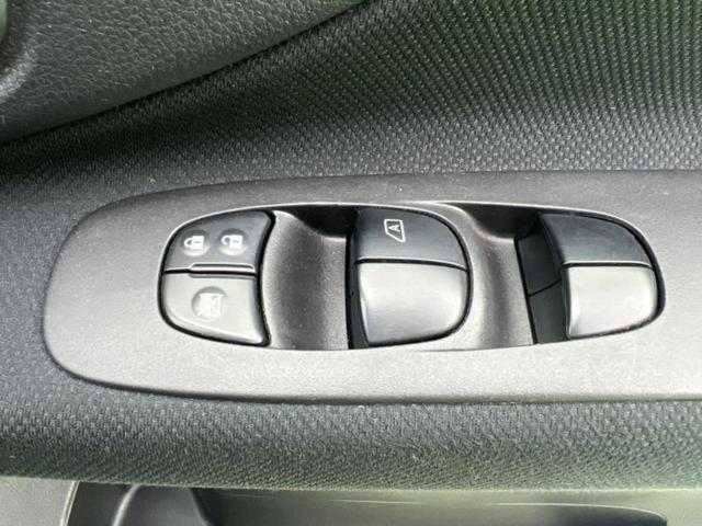 セレナ ４ＷＤハイウェイスターＶセレクションプラスセーフティ　新品タイヤ／保証書／純正　ＳＤナビ／衝突安全装置／両側電動スライドドア／車線逸脱防止支援システム／ヘッドランプ　ＬＥＤ／Ｂｌｕｅｔｏｏｔｈ接続／ＥＴＣ／ＥＢＤ付ＡＢＳ／横滑り防止装置　バックカメラ（30枚目）