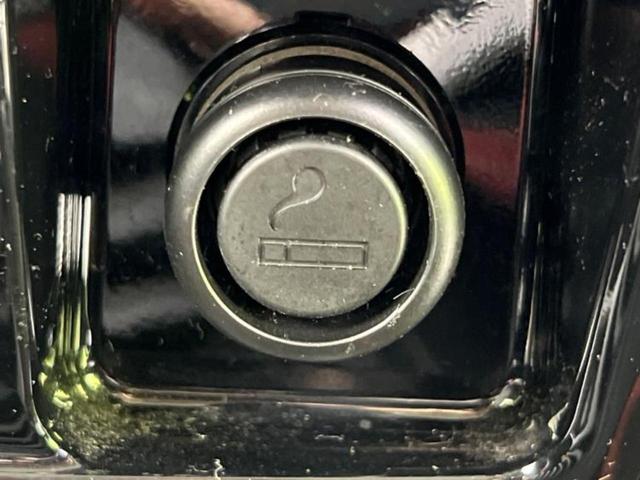 ジムニー 4WDクロスアドベンチャー 新品タイヤ/ディスプレイオーディオ/シートヒーター 運転席/シート 合皮/ヘッドランプ LED/Bluetooth接続/ETC/ABS/DVD/エアバッグ 運転席/エアバッグ 助手席 4WD 記録簿(30枚目)