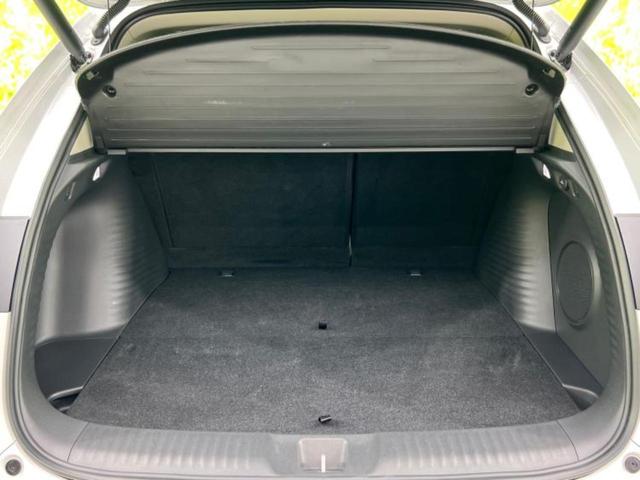 ZR-V 4WD eHEV Z 新品タイヤ/ディスプレイオーディオ+ナビ9インチ/ホンダセンシング/シートヒーター/マルチビューカメラシステム/車線逸脱防止支援システム/シート フルレザー/電動バックドア 革シート バックカメラ(8枚目)