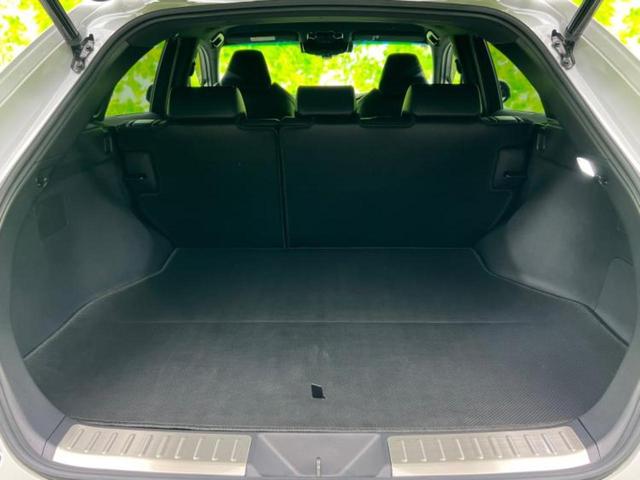 ハリアーハイブリッド 4WD G 新品タイヤ/純正エアロ/保証書/ディスプレイオーディオ/デジタルインナーミラー/衝突安全装置/車線逸脱防止支援システム/シート ハーフレザー/電動バックドア/ヘッドランプ LED 衝突被害軽減システム(8枚目)