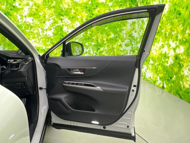 ハリアーハイブリッド 4WD G 新品タイヤ/純正エアロ/保証書/ディスプレイオーディオ/デジタルインナーミラー/衝突安全装置/車線逸脱防止支援システム/シート ハーフレザー/電動バックドア/ヘッドランプ LED 衝突被害軽減システム(20枚目)