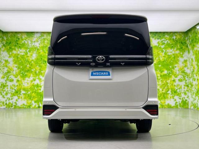 ヴォクシー ４ＷＤ　Ｓ－Ｚ　新品タイヤ／保証書／ディスプレイオーディオ＋ナビ１０．５インチ／トヨタセーフティセンス／両側電動スライドドア／シートヒーター／パノラミックビューモニター／車線逸脱防止支援システム　衝突被害軽減システム（42枚目）