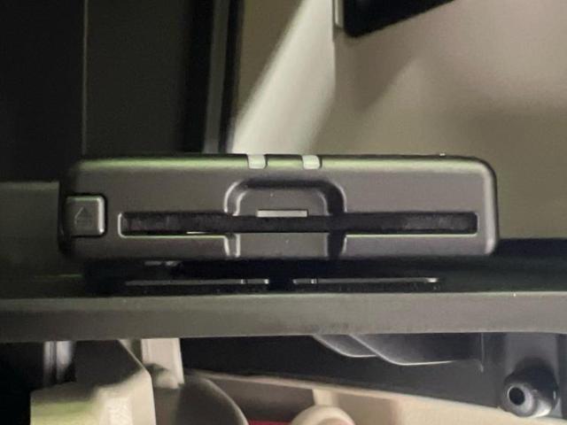 NV100クリッパーリオ 4WD G 新品タイヤ/保証書/純正 SDナビ/衝突安全装置/両側電動スライドドア/シートヒーター 運転席/車線逸脱防止支援システム/オートステップ/ドライブレコーダー 純正/ヘッドランプ HID バックカメラ(24枚目)