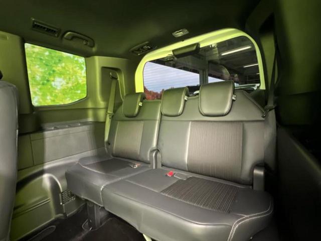 ステップワゴン 4WDスパーダ 新品タイヤ/純正 10インチ SDナビ/フリップダウンモニター/衝突安全装置/両側電動スライドドア/シートヒーター/車線逸脱防止支援システム/シート ハーフレザー/電動バックドア 衝突被害軽減システム(19枚目)