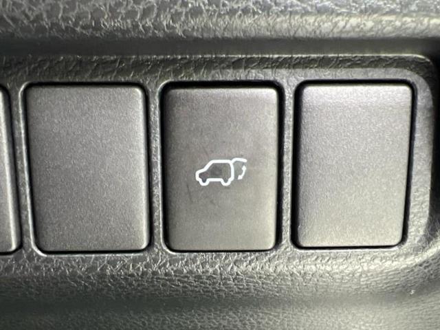 ハリアー 4WDプレミアム 保証書/純正 9インチ SDナビ/衝突安全装置/車線逸脱防止支援システム/シート ハーフレザー/パーキングアシスト バックガイド/電動バックドア/ヘッドランプ LED 衝突被害軽減システム 電動シート(26枚目)