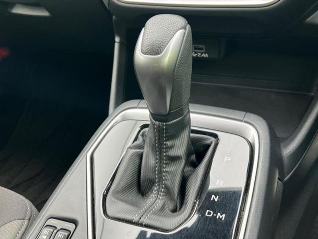 インプレッサ ４ＷＤ　ＳＴ－Ｈ　新品タイヤ／純正　１１．６インチ　メモリーナビ／アイサイト／シートヒーター　前席／アラウンドビューモニター／車線逸脱防止支援システム／ドライブレコーダー　純正／ヘッドランプ　ＬＥＤ／ＵＳＢジャック（17枚目）