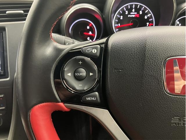 シビック タイプＲ　６速ＭＴ　社外メモリーナビ　ワンセグＴＶ　Ｂｌｕｅｔｏｏｔｈ　ＥＴＣ　クルーズコントロール　Ｗｅｄｓスポーツアルミホイール　エアロ　ＶＳＡ　ＬＥＤヘッドライト　スマートキー２個　ナビＴＶ　記録簿（8枚目）