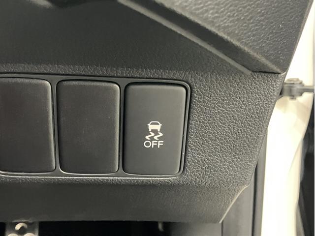 シビック タイプＲ　６速ＭＴ　社外メモリーナビ　ワンセグＴＶ　Ｂｌｕｅｔｏｏｔｈ　ＥＴＣ　クルーズコントロール　Ｗｅｄｓスポーツアルミホイール　エアロ　ＶＳＡ　ＬＥＤヘッドライト　スマートキー２個　ナビＴＶ　記録簿（10枚目）