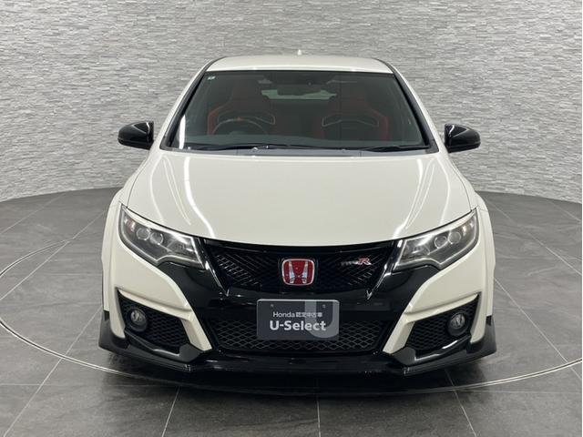 シビック タイプＲ　６速ＭＴ　社外メモリーナビ　ワンセグＴＶ　Ｂｌｕｅｔｏｏｔｈ　ＥＴＣ　クルーズコントロール　Ｗｅｄｓスポーツアルミホイール　エアロ　ＶＳＡ　ＬＥＤヘッドライト　スマートキー２個　ナビＴＶ　記録簿（25枚目）