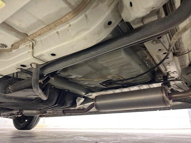 N-BOX G・Lパッケージ 両側電動ドア SDナビ 後席モニター バックカメラ 禁煙車 スマートキー ビルトインETC オートエアコン 純正 Bluetooth接続 CD DVD再生 フルセグ(22枚目)