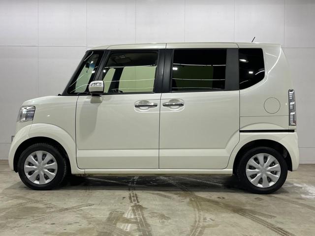 N-BOX G・Lパッケージ 両側電動ドア SDナビ 後席モニター バックカメラ 禁煙車 スマートキー ビルトインETC オートエアコン 純正 Bluetooth接続 CD DVD再生 フルセグ(26枚目)