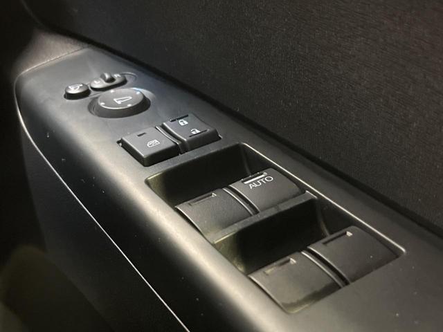 N-BOX G・Lパッケージ 両側電動ドア SDナビ 後席モニター バックカメラ 禁煙車 スマートキー ビルトインETC オートエアコン 純正 Bluetooth接続 CD DVD再生 フルセグ(40枚目)