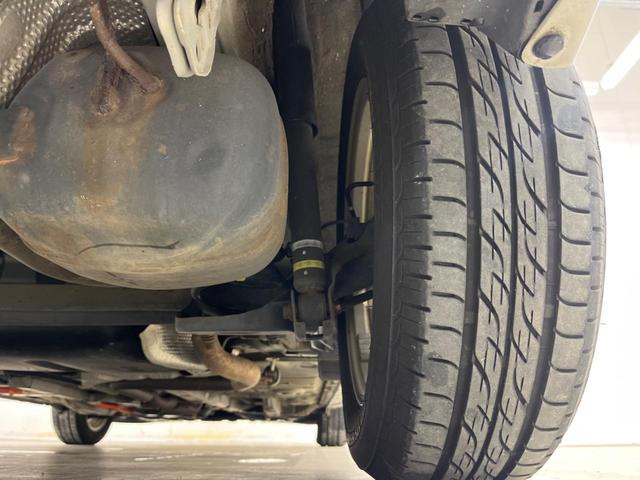 アクア S SDナビ 禁煙車 スマートキー ETC オートライト オートエアコン 純正15インチアルミ Bluetooth 地デジTV(20枚目)