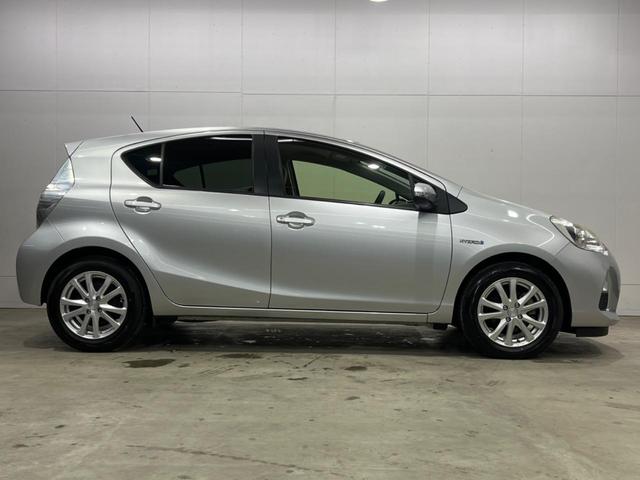 アクア S SDナビ 禁煙車 スマートキー ETC オートライト オートエアコン 純正15インチアルミ Bluetooth 地デジTV(38枚目)