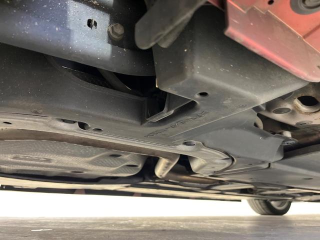 プリウス Aプレミアム ツーリングセレクション 純正SDナビ バックカメラ 衝突被害軽減システム 禁煙車 レザーシート パワーシート ドラレコ コーナーセンサー スマートキー LEDヘッド ビルトインETC クルコン オートハイビーム(21枚目)