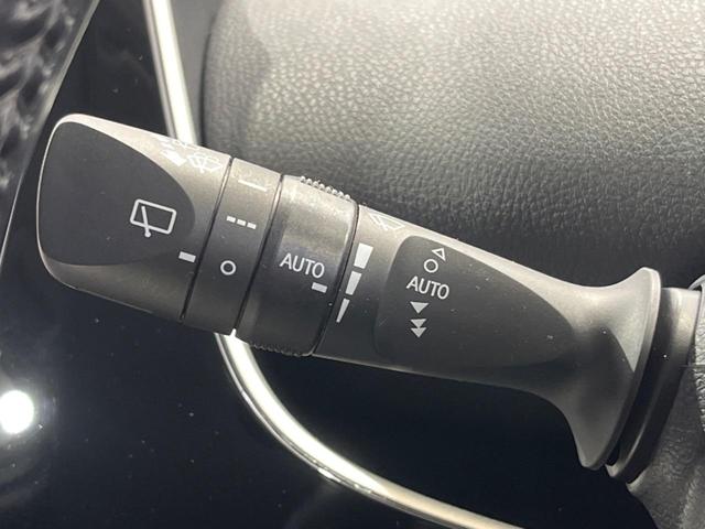 プリウス Aプレミアム ツーリングセレクション 純正SDナビ バックカメラ 衝突被害軽減システム 禁煙車 レザーシート パワーシート ドラレコ コーナーセンサー スマートキー LEDヘッド ビルトインETC クルコン オートハイビーム(42枚目)