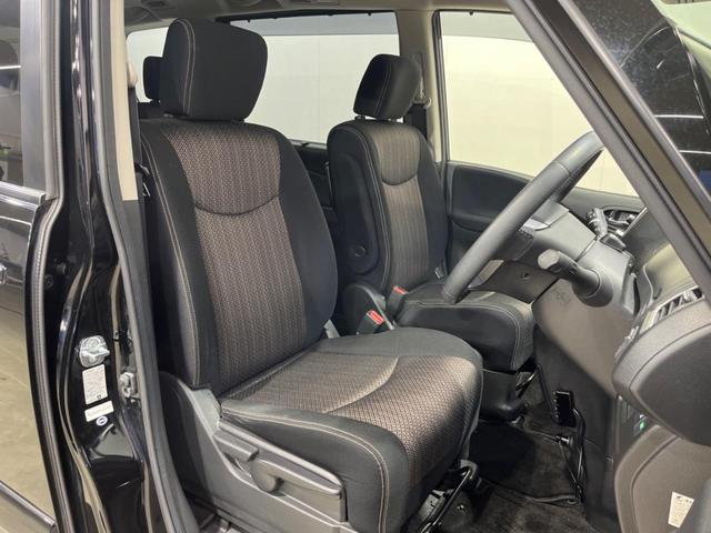 セレナ ハイウェイスター S-ハイブリッド 両側電動ドア SDナビ 後席モニター 禁煙車 スマートキー LEDヘッド ビルトインETC クルコン 車線逸脱警報 オートライト オートエアコン 純正16インチアルミ リアエアコン(8枚目)