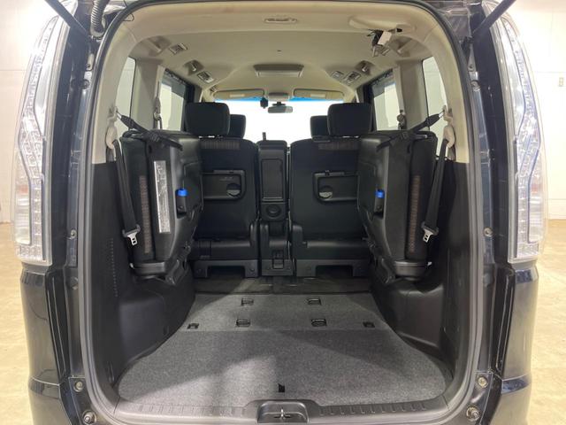 セレナ ハイウェイスター S-ハイブリッド 両側電動ドア SDナビ 後席モニター 禁煙車 スマートキー LEDヘッド ビルトインETC クルコン 車線逸脱警報 オートライト オートエアコン 純正16インチアルミ リアエアコン(10枚目)