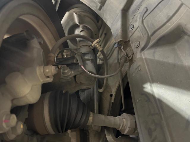 セレナ ハイウェイスター S-ハイブリッド 両側電動ドア SDナビ 後席モニター 禁煙車 スマートキー LEDヘッド ビルトインETC クルコン 車線逸脱警報 オートライト オートエアコン 純正16インチアルミ リアエアコン(22枚目)