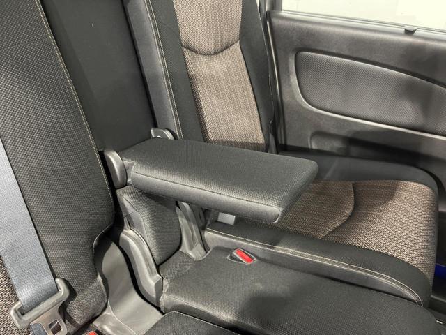 セレナ ハイウェイスター S-ハイブリッド 両側電動ドア SDナビ 後席モニター 禁煙車 スマートキー LEDヘッド ビルトインETC クルコン 車線逸脱警報 オートライト オートエアコン 純正16インチアルミ リアエアコン(40枚目)